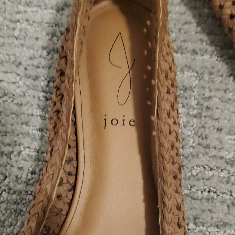 Jolie Tan Woven Flats for Casual Comfort - Picture 2 of 5